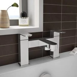 Amos Modern Bath Filler -Bath Taps Shop Amos Modern Bath Filler d3 460