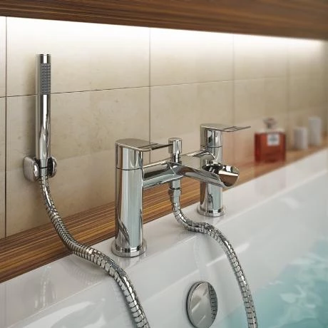 Luna Waterfall Bath Shower Mixer with Shower Kit - Chrome 4 Luna Waterfall Bath Shower Mixer with Shower Kit - Chrome - Image 2